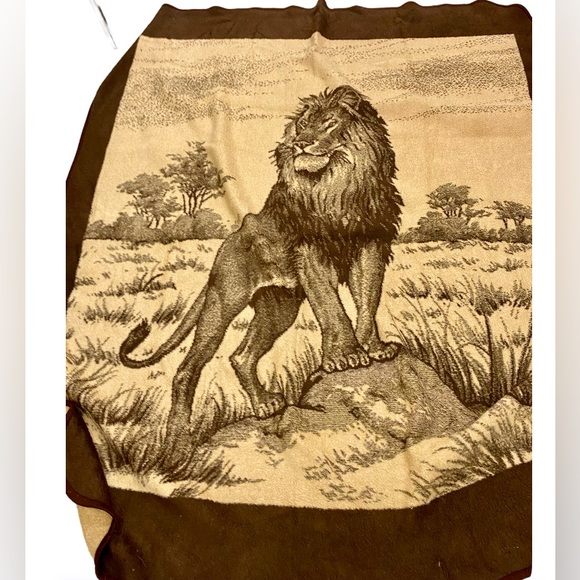 Vintage San Marcos Blanket Brown Lion Print Reversible Mexican Cobija 84x94 Inch - Picture 1 of 5